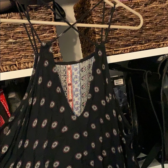 A&F Flowy boho pattern tank top - Picture 4 of 5